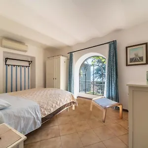  Apartment Albertina Italy